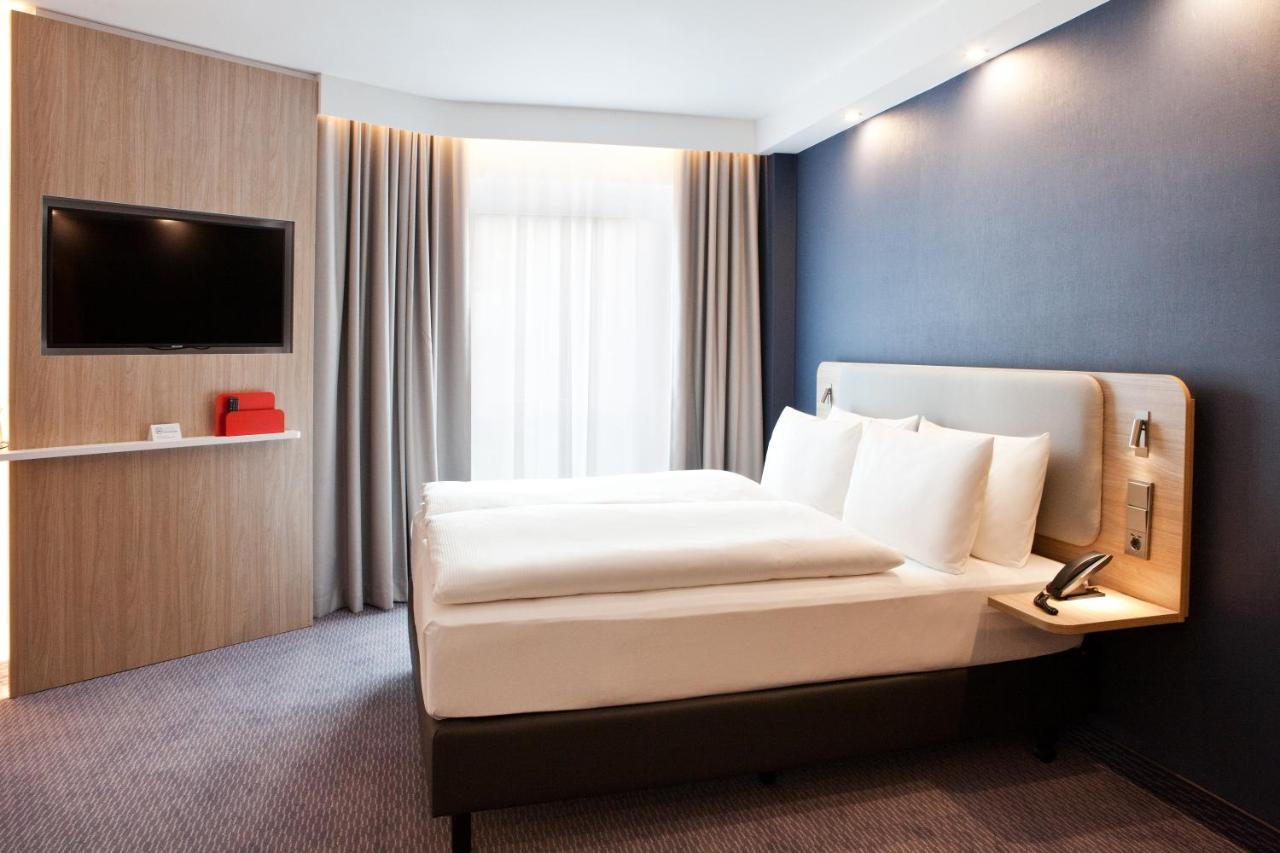Holiday Inn Express - Offenburg By Ihg Εξωτερικό φωτογραφία