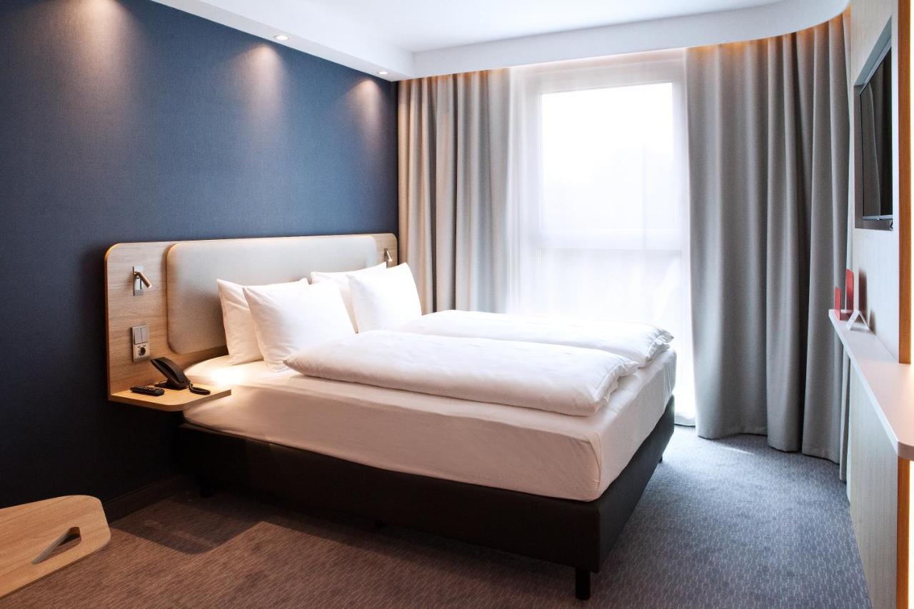 Holiday Inn Express - Offenburg By Ihg Εξωτερικό φωτογραφία