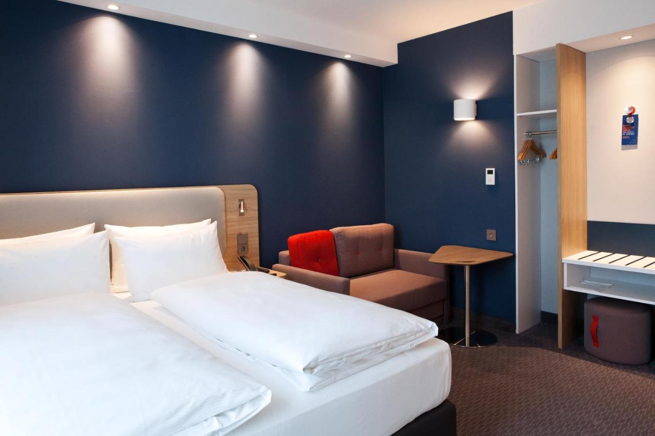Holiday Inn Express - Offenburg By Ihg Εξωτερικό φωτογραφία