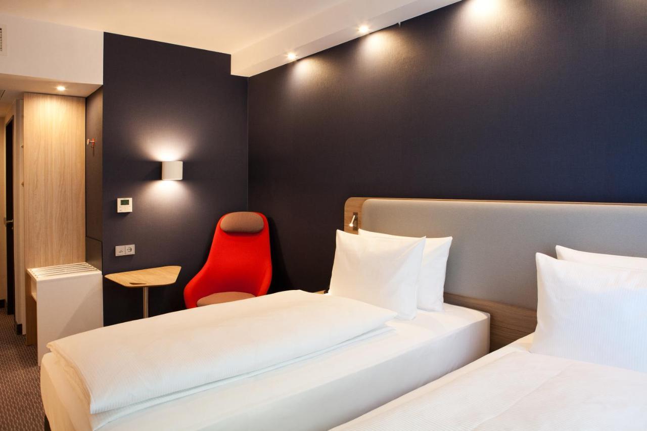 Holiday Inn Express - Offenburg By Ihg Εξωτερικό φωτογραφία